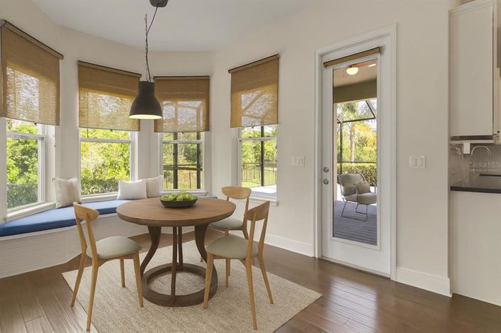 Image No.17-4 Bed Property for sale