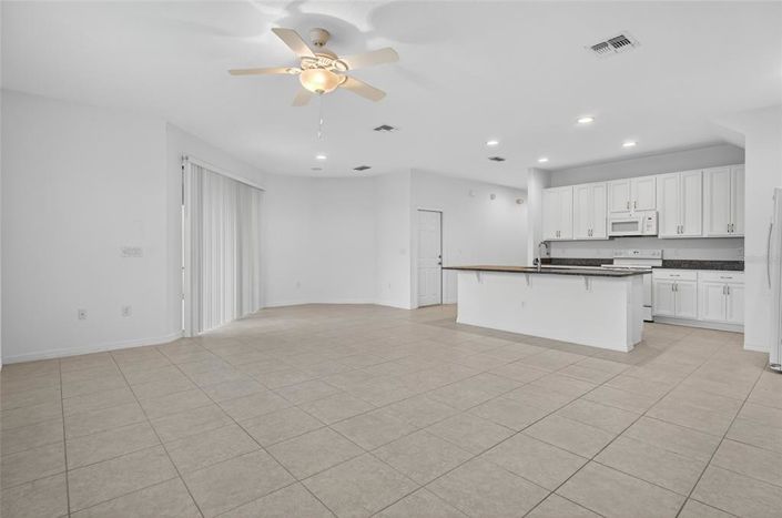 Image No.18-5 Bed Property for sale