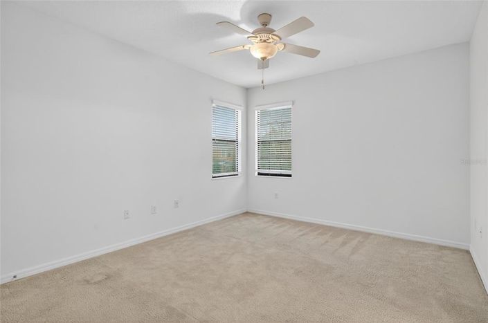 Image No.37-5 Bed Property for sale