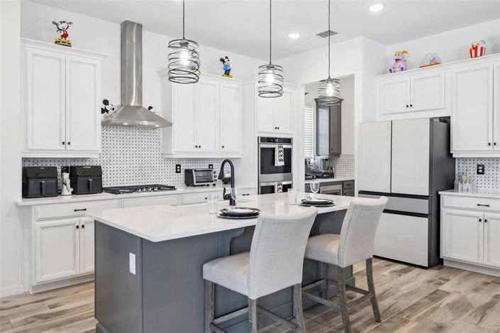 Image No.33-5 Bed Property for sale