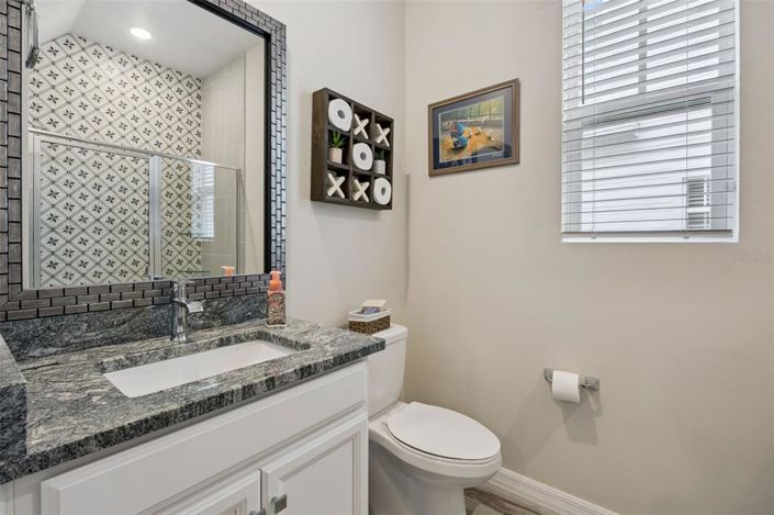 Image No.38-5 Bed Property for sale