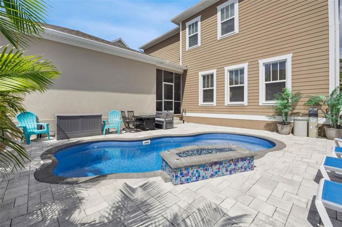 Image No.45-5 Bed Property for sale