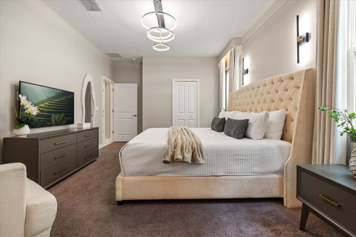 Image No.30-9 Bed Property for sale