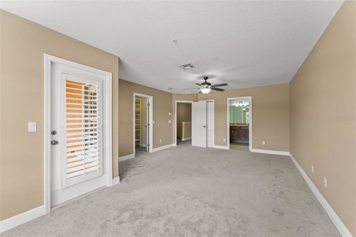 Image No.22-3 Bed Townhouse for sale