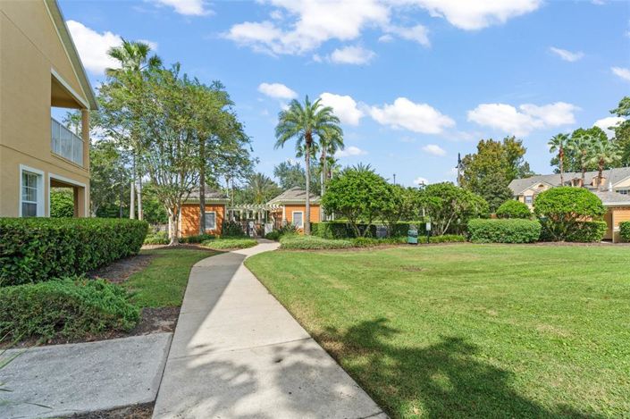 Image No.33-3 Bed Townhouse for sale