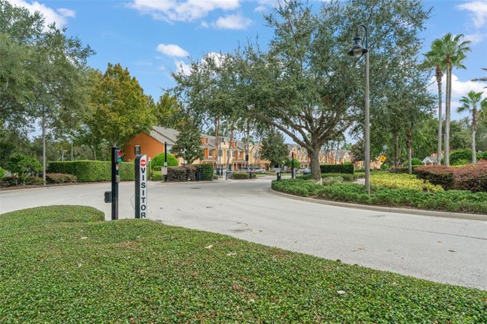 Image No.54-3 Bed Townhouse for sale