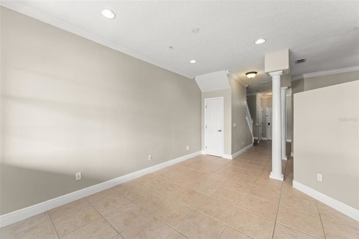 Image No.9-3 Bed Townhouse for sale