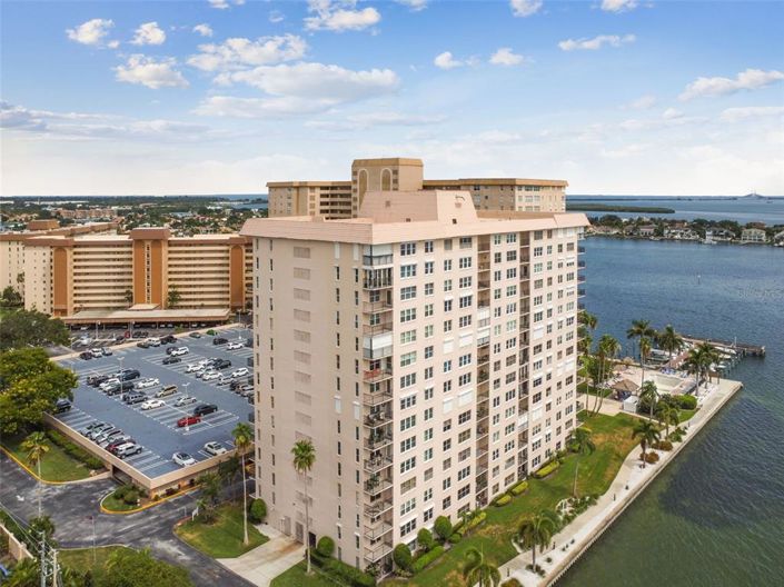 Image No.35-Propriété de 2 chambres à vendre à Floride