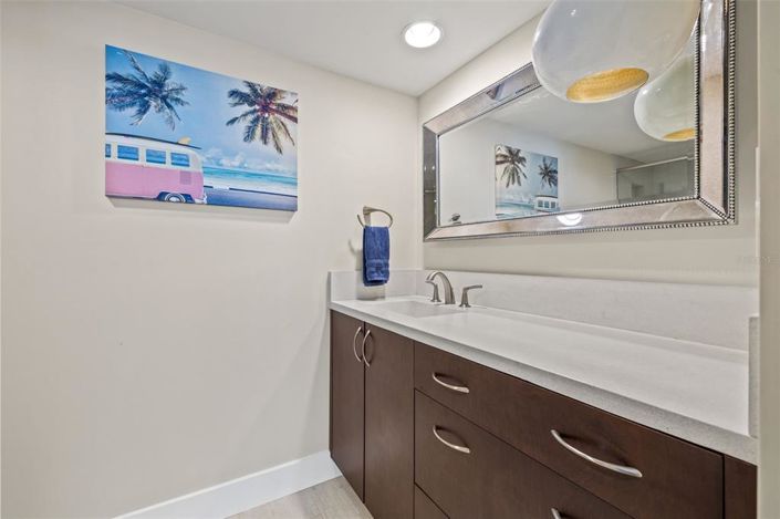 Image No.34-2 Bed Property for sale