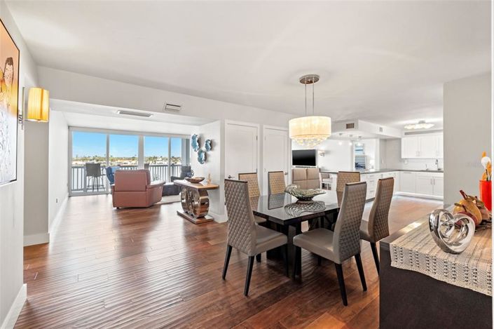 Image No.4-2 Bed Property for sale