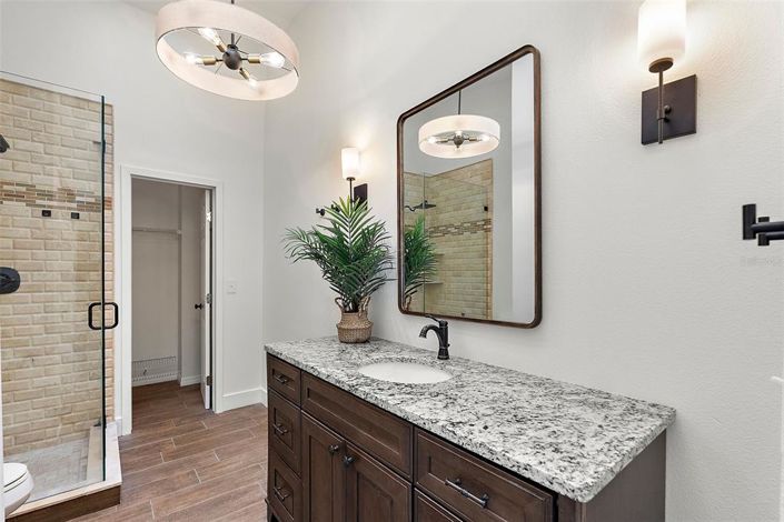 Image No.13-3 Bed Townhouse for sale