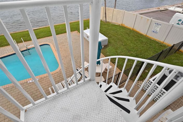 Image No.43-3 Bed Property for sale