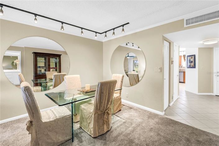 Image No.17-2 Bed Property for sale