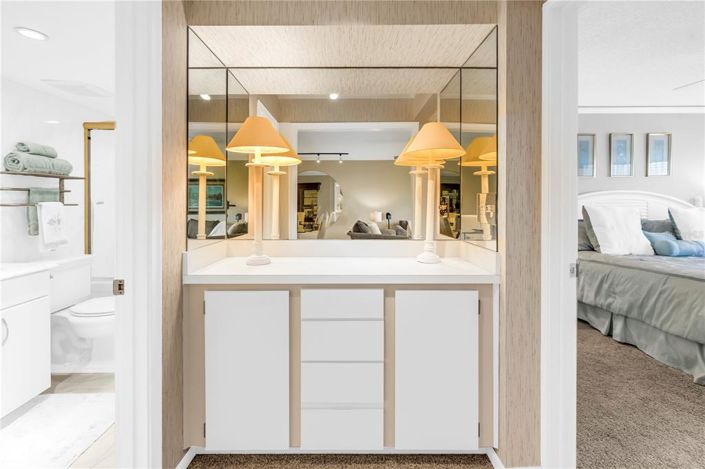 Image No.18-2 Bed Property for sale