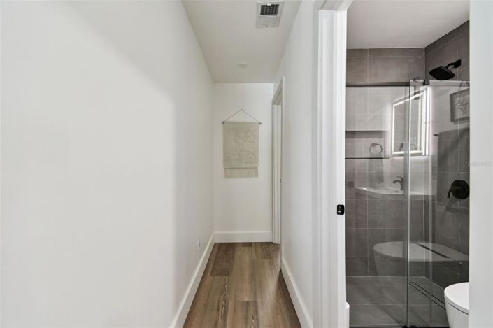 Image No.46-4 Bed Property for sale