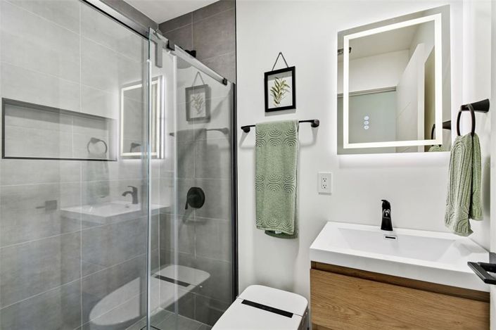 Image No.47-4 Bed Property for sale