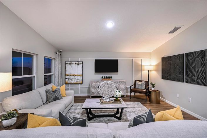 Image No.8-4 Bed Property for sale