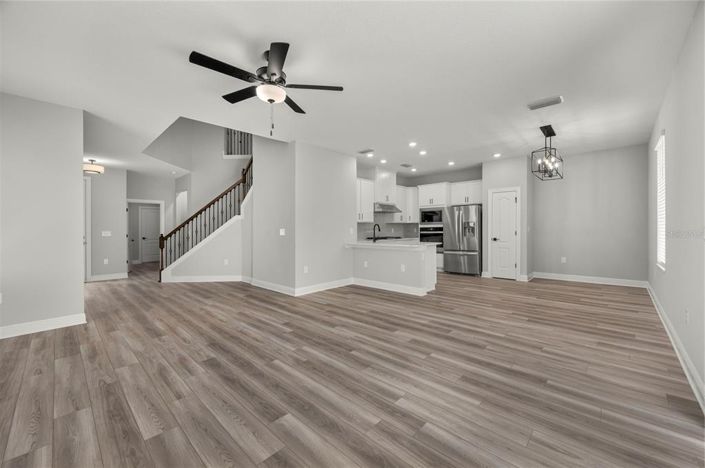 Image No.3-Propriété de 4 chambres à vendre à Kissimmee