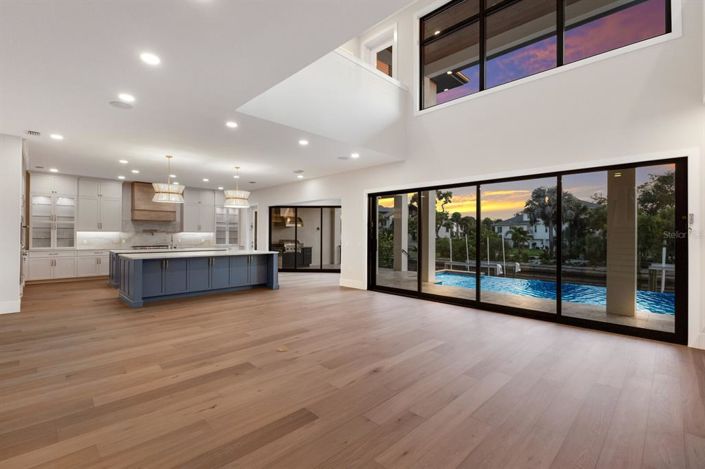 Image No.13-4 Bed Property for sale