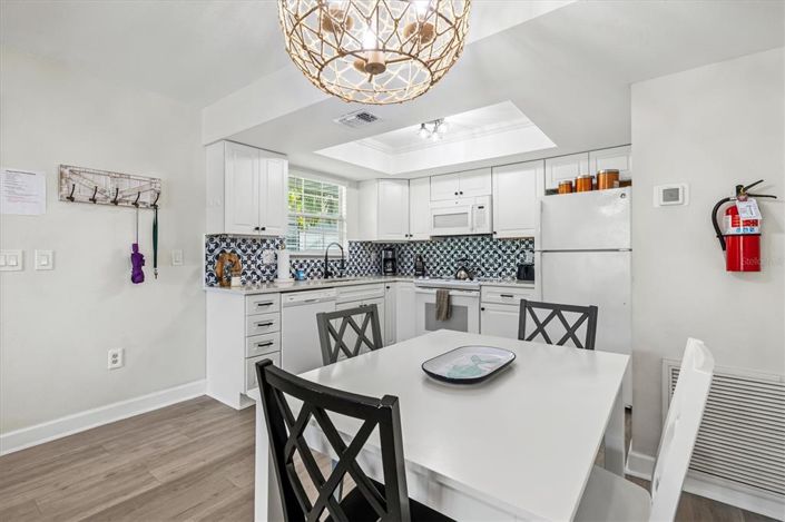 Image No.14-4 Bed Property for sale