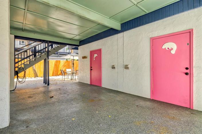 Image No.60-4 Bed Property for sale