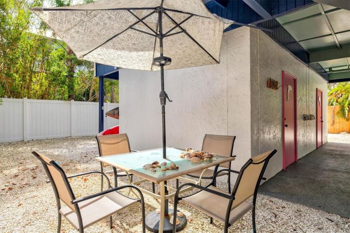 Image No.66-4 Bed Property for sale