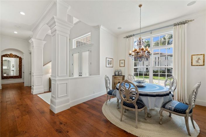 Image No.17-4 Bed Property for sale