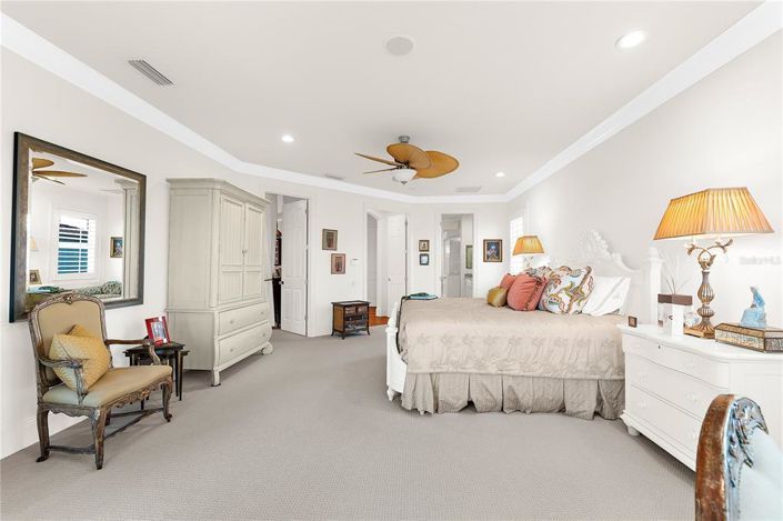 Image No.21-4 Bed Property for sale