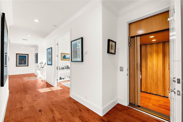 Image No.26-4 Bed Property for sale