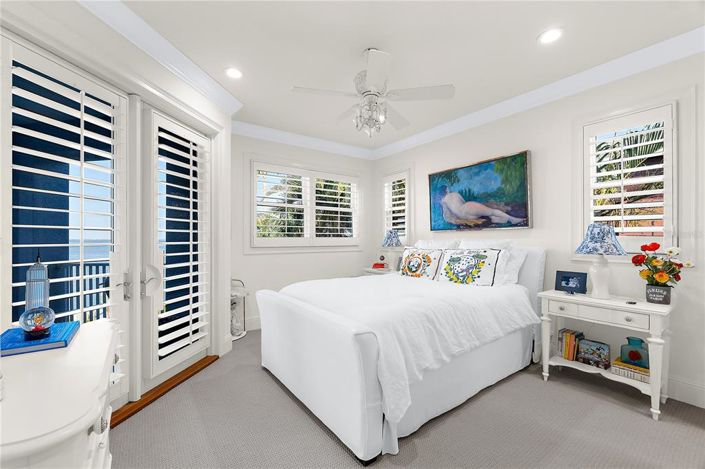 Image No.27-4 Bed Property for sale