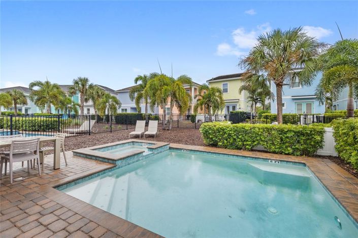 Image No.25-3 Bed Property for sale