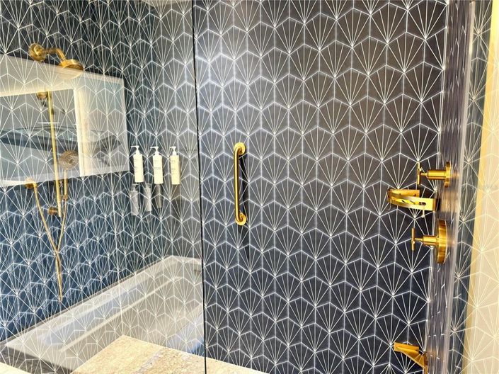 Image No.26-2 Bed Property for sale