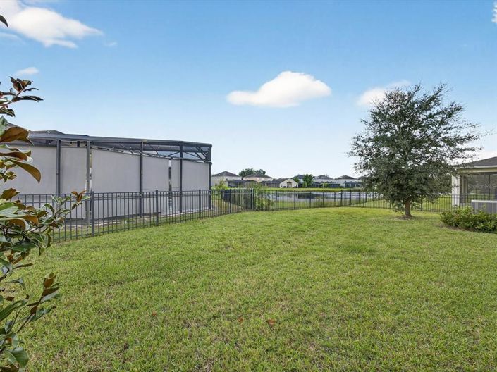 Image No.30-3 Bed Property for sale