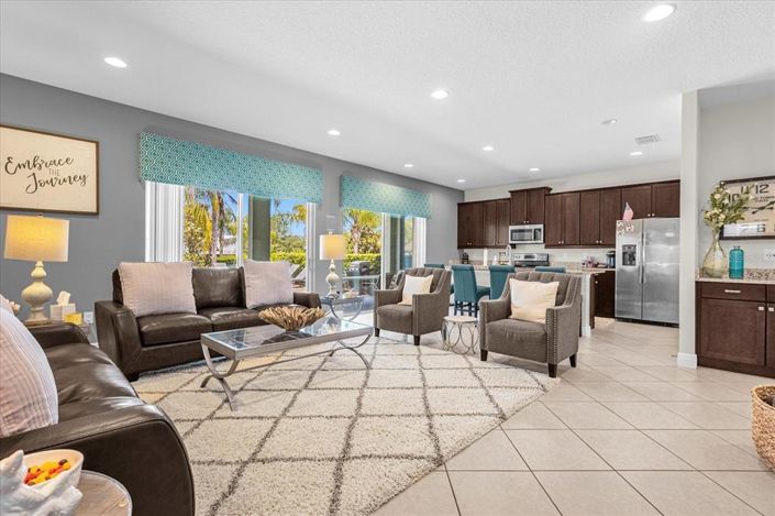 Image No.6-Propriété de 5 chambres à vendre à Kissimmee