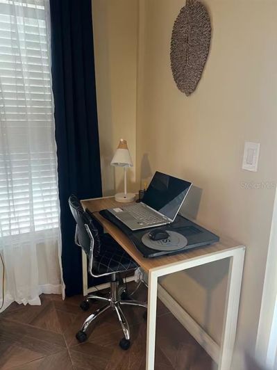 Image No.10-3 Bed Property for sale