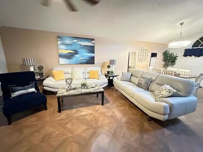 Image No.6-3 Bed Property for sale