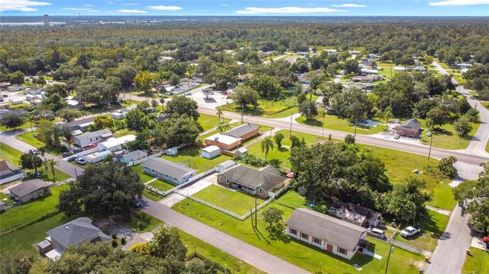 Image No.12-3 Bed Property for sale