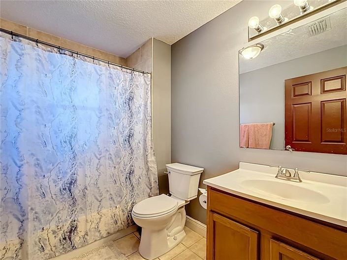 Image No.32-3 Bed Property for sale