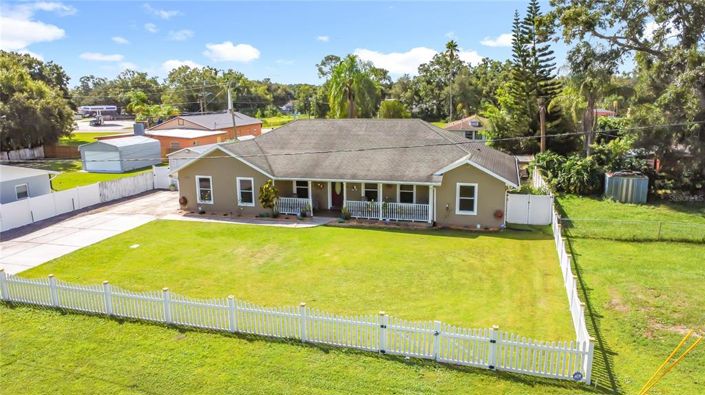 Image No.4-3 Bed Property for sale