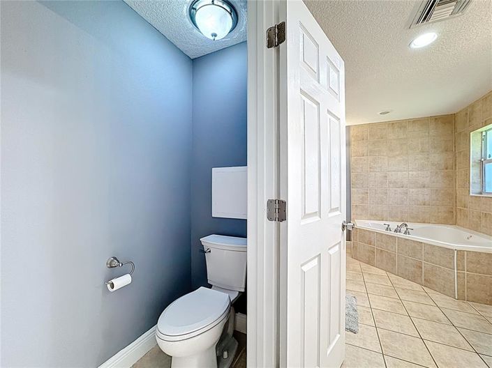 Image No.41-3 Bed Property for sale