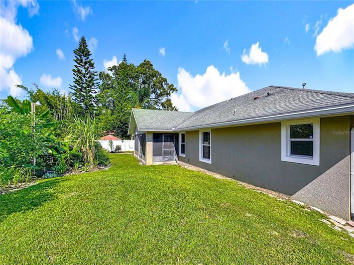 Image No.53-3 Bed Property for sale