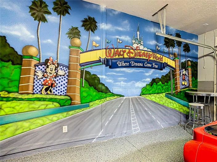 Image No.44-7 Bed Property for sale