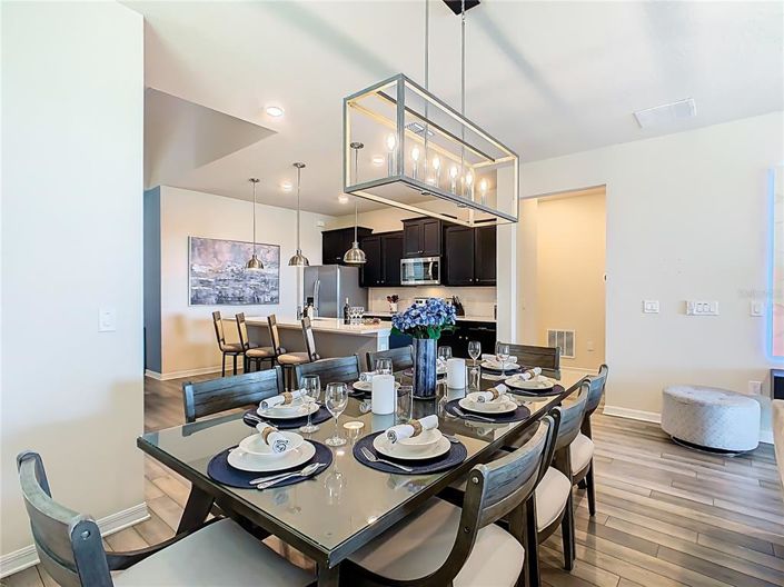 Image No.7-7 Bed Property for sale