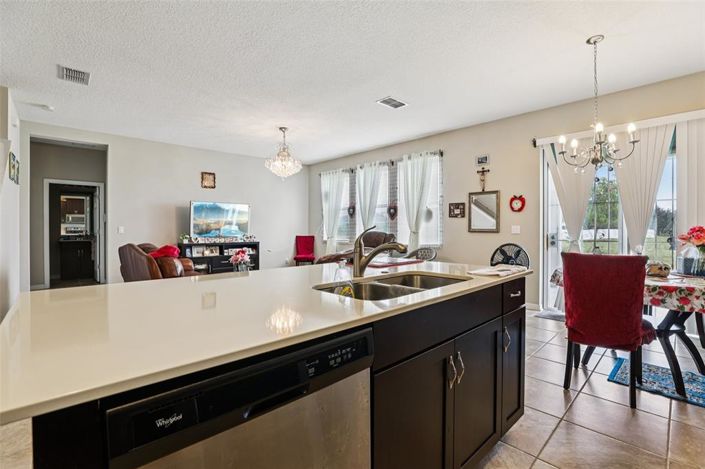 Image No.18-4 Bed Property for sale