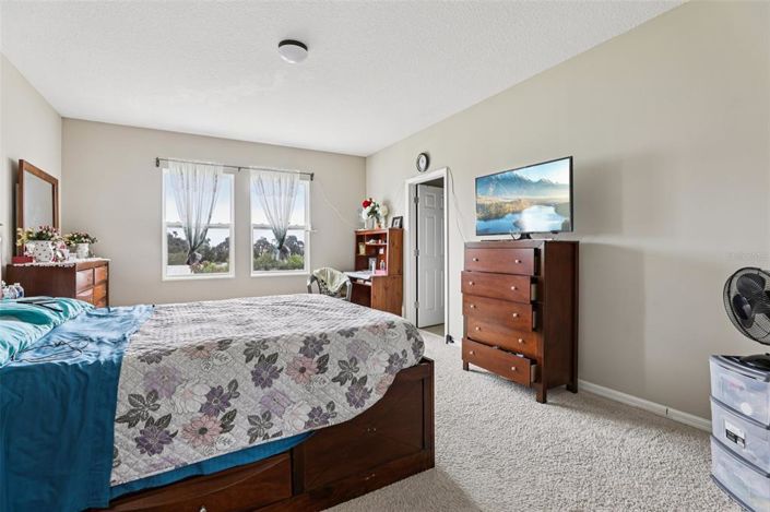 Image No.30-4 Bed Property for sale