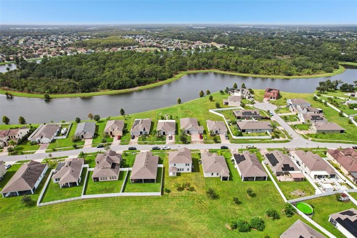 Image No.56-4 Bed Property for sale