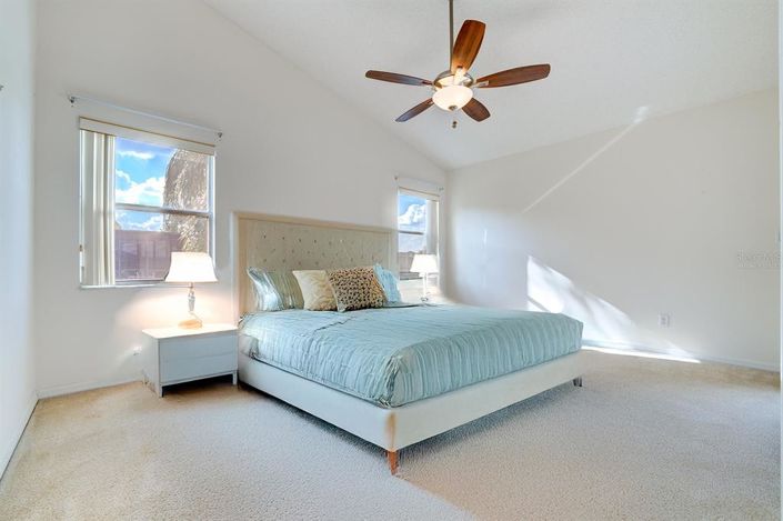 Image No.41-3 Bed Property for sale