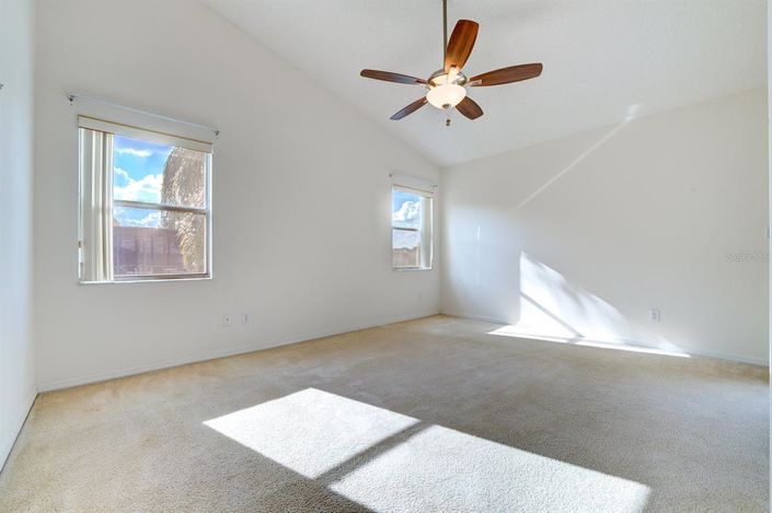 Image No.42-3 Bed Property for sale