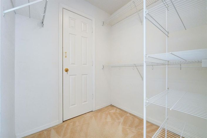 Image No.63-3 Bed Property for sale