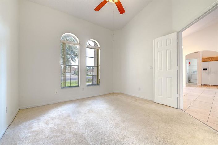 Image No.67-3 Bed Property for sale